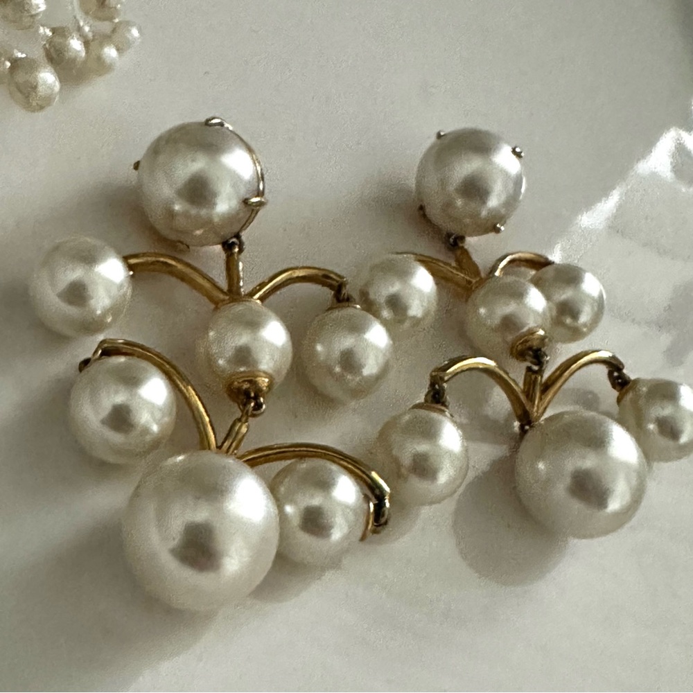 LELE SADOUGHI Ashford Pearl Chandelier Earrings - Picture 4 of 11